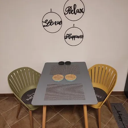 And Bonefacic 3* באסקה