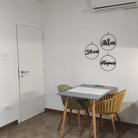 And Bonefacic Baška