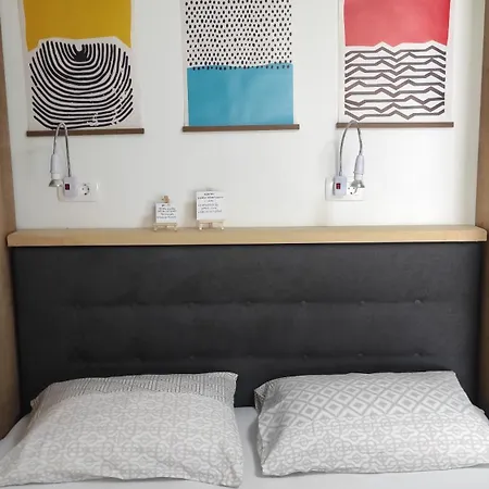 And Bonefacic Gostinjska kuća 3*