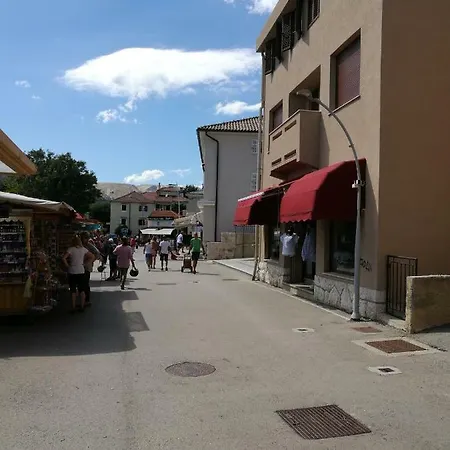 Gostinjska kuća And Bonefacic