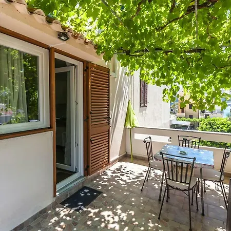 And Bonefacic Gostinjska kuća 3*